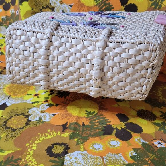 Vintage Straw Woven Wicker Tote Bag - Picture 5 of 5
